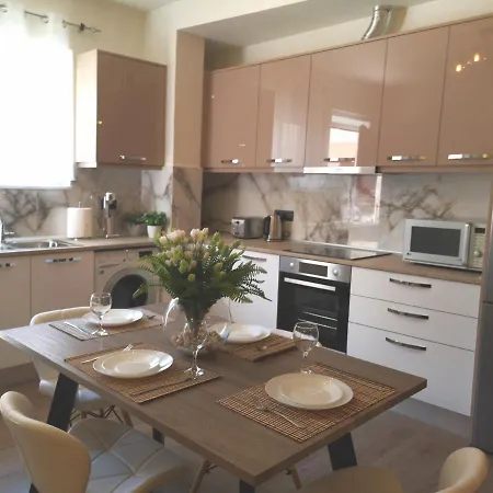 Sunny Holidays Apartment Kremastí Exterior foto